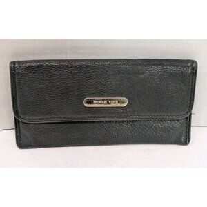 Michael Kors Slim Wallet Black Snap Closure Credit Card Slots Zipper Coin Pocket